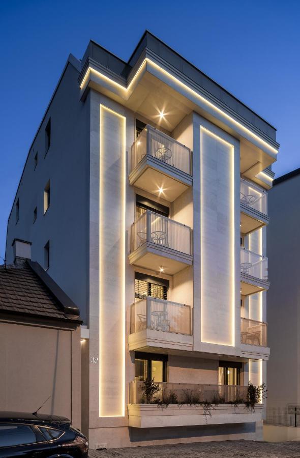 Apartamento Belly 1 Belgrado Exterior foto